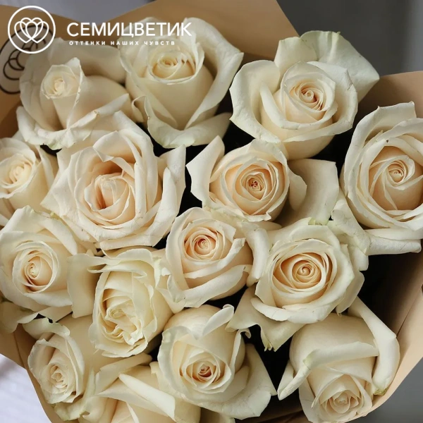 Букет из 15 белых роз Vendela 70 см (Эквадор)