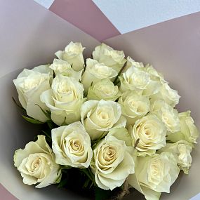 Нежный букет из 21 розы