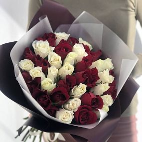 Букет из 51 розы Кения 40см